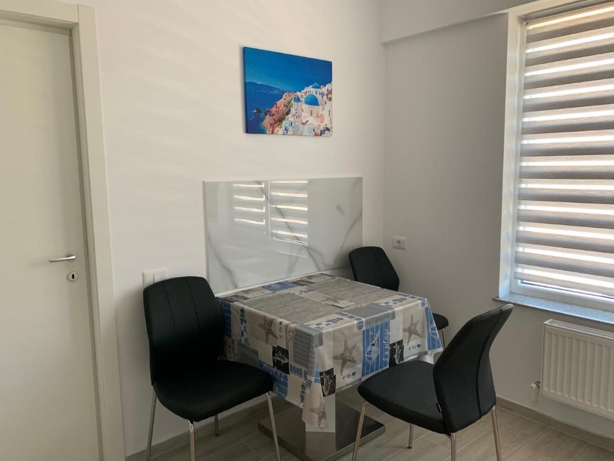 49Er Apartament Нэводари Экстерьер фото