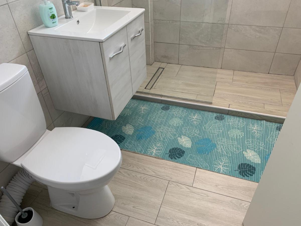 49Er Apartament Нэводари Экстерьер фото